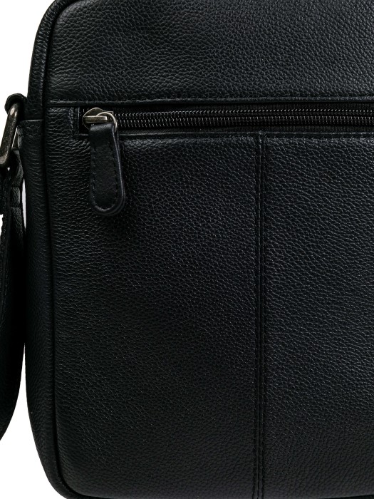 m402755-260-04 сумка через плечо классического стиля с лицевой стороны