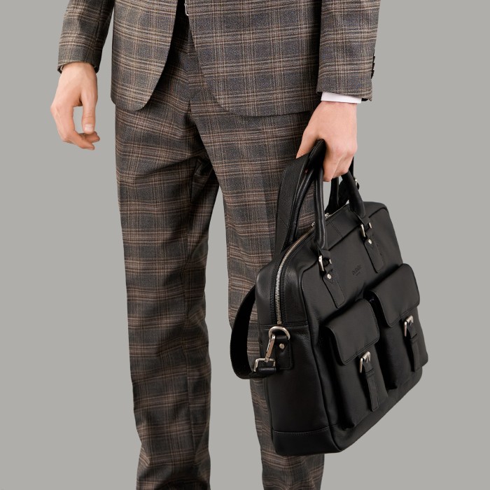 Товар с артикулом M402762-260-04 вид сзади