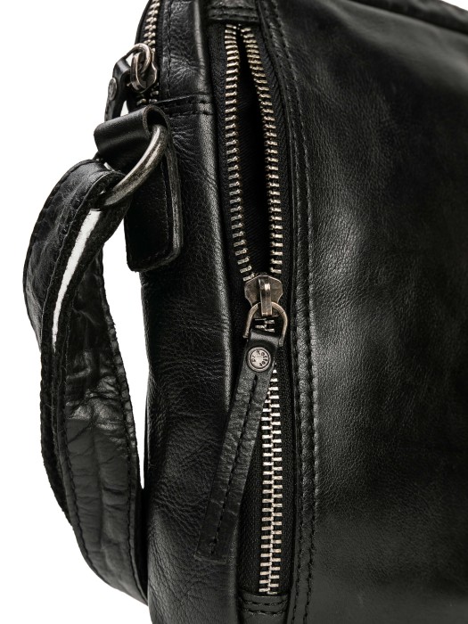 m402769-249-04 сумка через плечо из кожи спереди