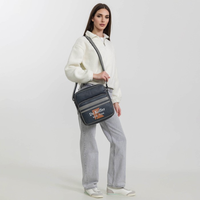 m402790-41-60_77 сумка через плечо из льна спереди