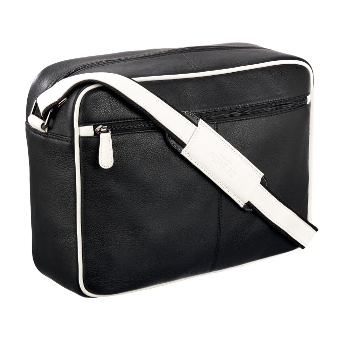 m402791-41-04_62 сумка через плечо по цене 24100 руб вид справа