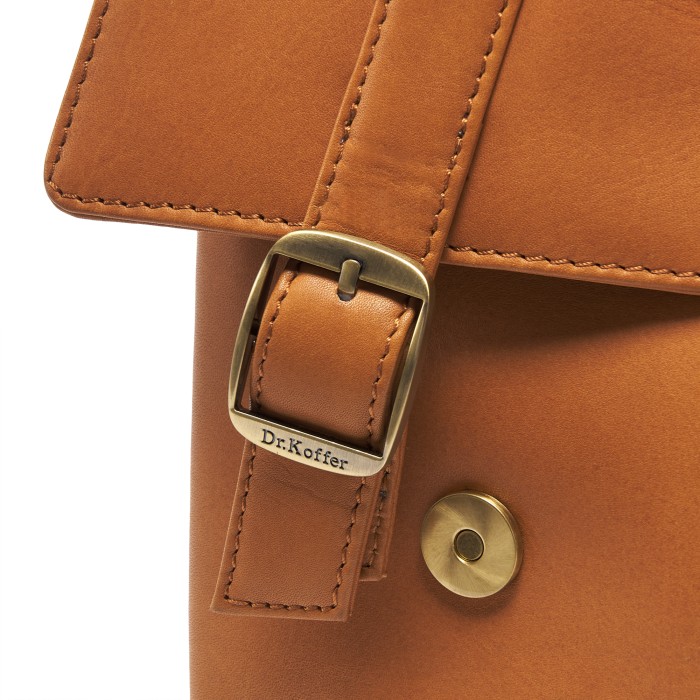 m402794-247-05 сумка через плечо из америки вид сбоку