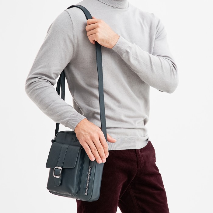 Товар с артикулом M402794-247-60 вид сзади