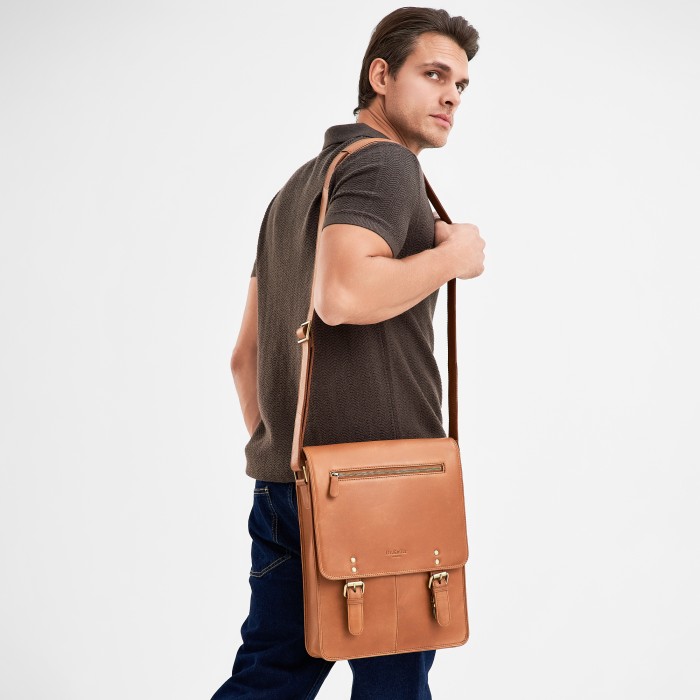 Товар с артикулом M402804-247-05 вид сзади