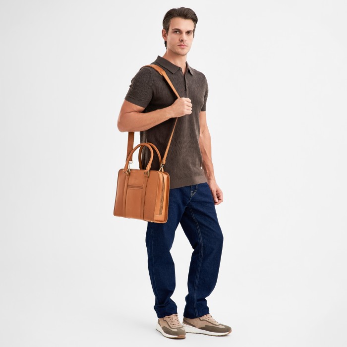 m402806-247-05 сумка для документов от бренда dr.koffer вид слева