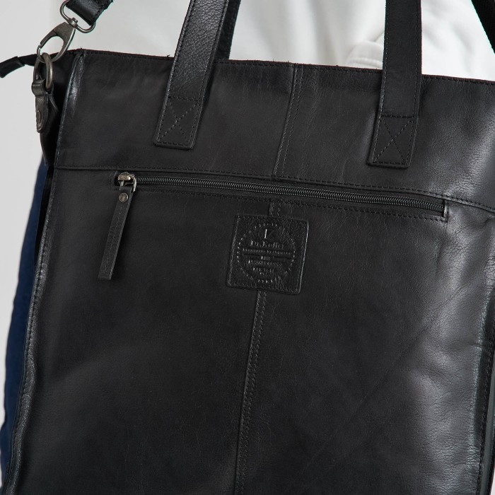 Товар с артикулом M402831-110-04 вид сзади