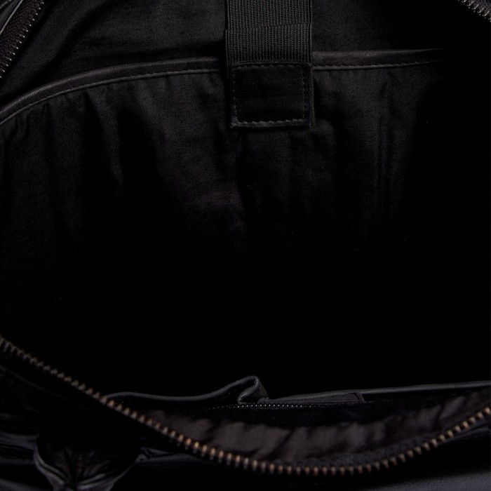 Товар с артикулом M402858-248-04 вид сзади