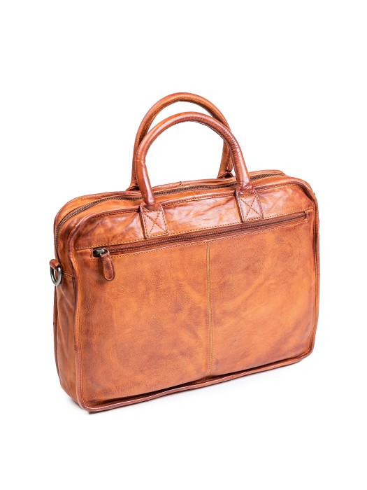 Товар коричневого цвета с внутренней стороны