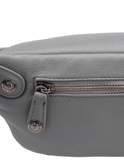 Товар серого цвета с внутренней стороны