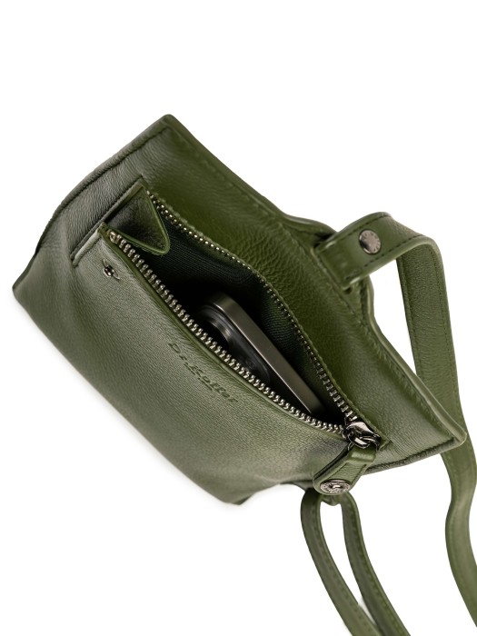 m402894-44-65 сумка через плечо из кожи спереди