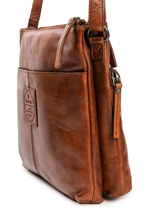 m402924-132-05 сумка через плечо по цене 17700 руб вид справа