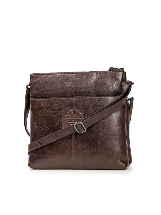 Товар коричневого цвета с внутренней стороны