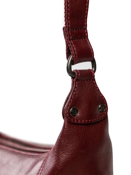 m402925-133-03 сумка через плечо из кожи спереди