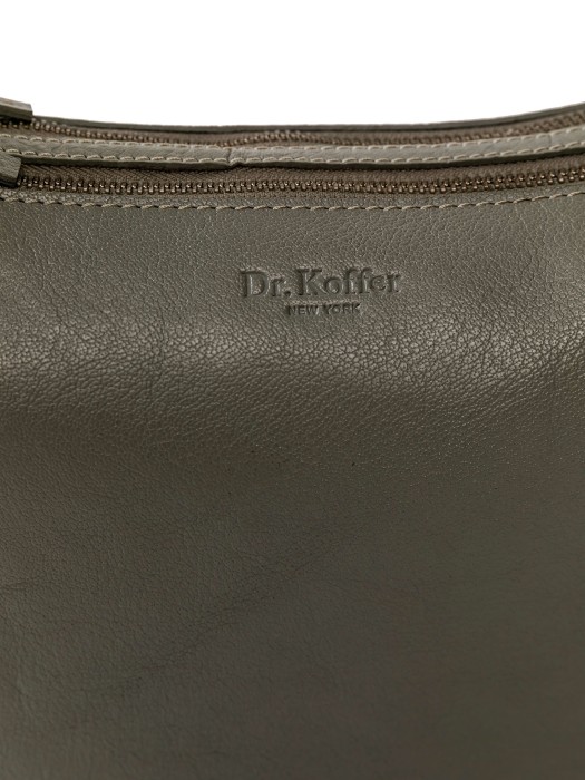 m402925-133-77 сумка через плечо универсального стиля с лицевой стороны