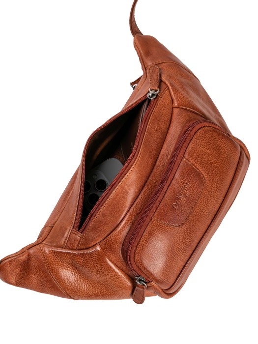 m402936-244-05 сумка поясная по цене 16575 руб вид справа