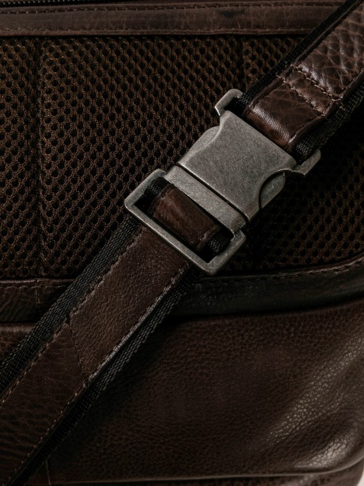 m402936-244-09 сумка поясная из америки вид сбоку