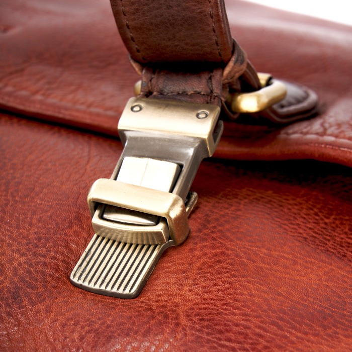 p402109-248-05 портфель по цене 50300 руб вид справа