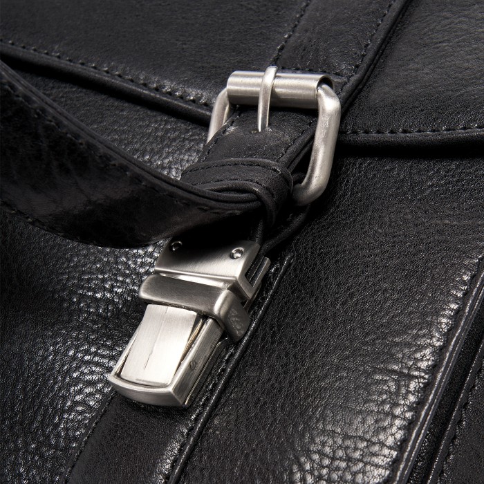 p402226-245-04 портфель от бренда dr.koffer вид слева