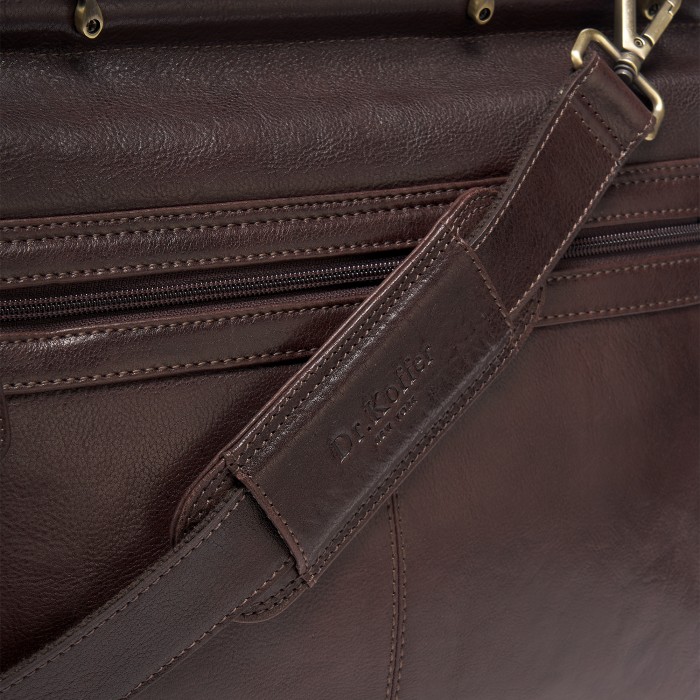 p402226-245-09 портфель универсального стиля с лицевой стороны