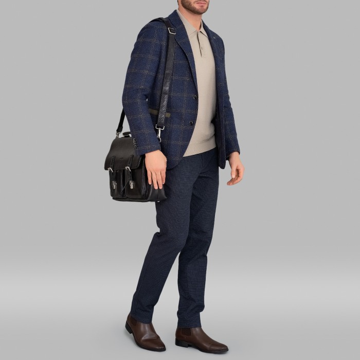 p402242-245-04 портфель от бренда dr.koffer вид слева