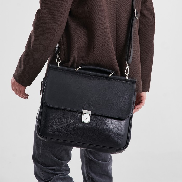 p402295-245-04 портфель по цене 43500 руб вид справа