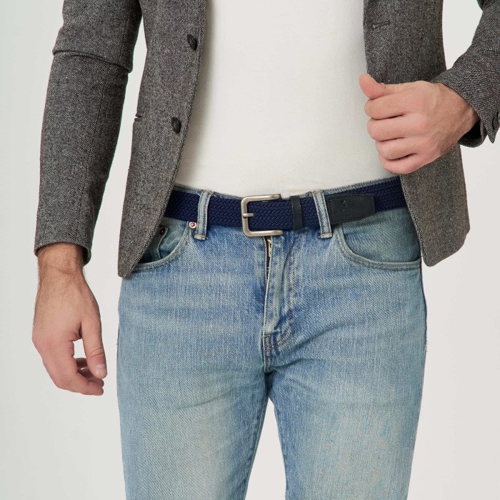 r011-09-120-195-60_1 ремень по цене 4700 руб вид справа