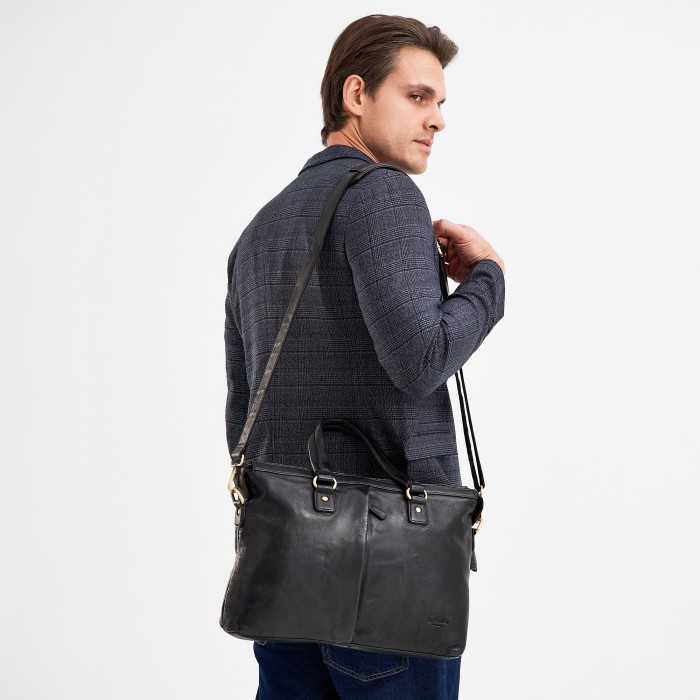 t8231-248-04 сумка для документов от бренда dr.koffer вид слева