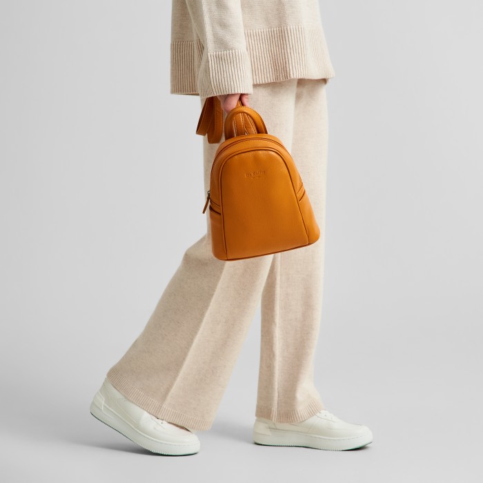 w620116-41-67 рюкзак по цене 17100 руб вид справа