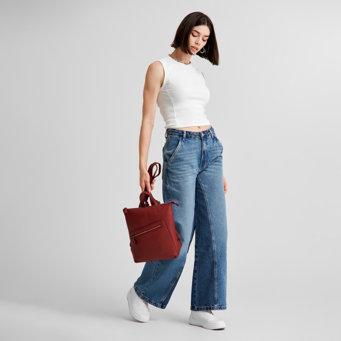 w620117-41-03 рюкзак от бренда dr.koffer вид слева