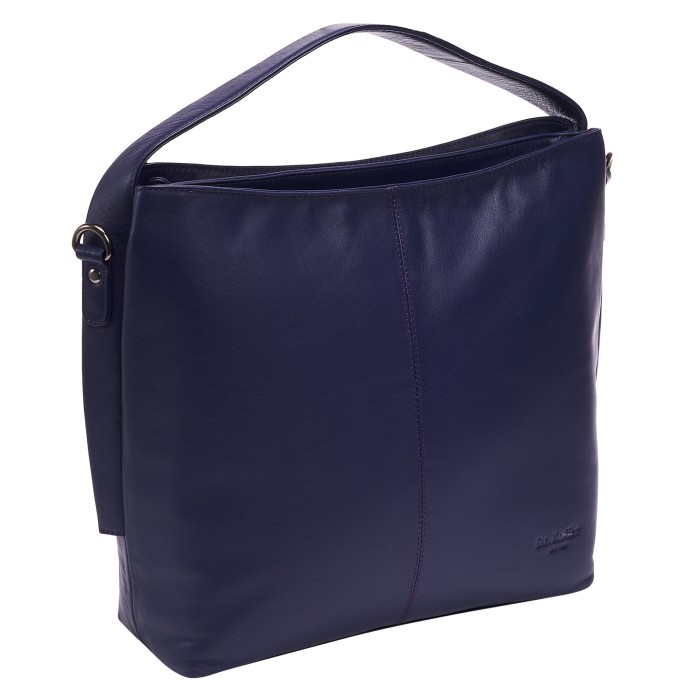 Товар синего цвета с внутренней стороны