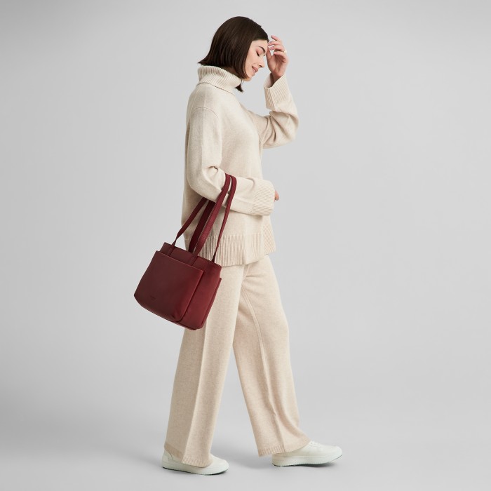 w620120-41-03 сумка женская по цене 29700 руб вид справа