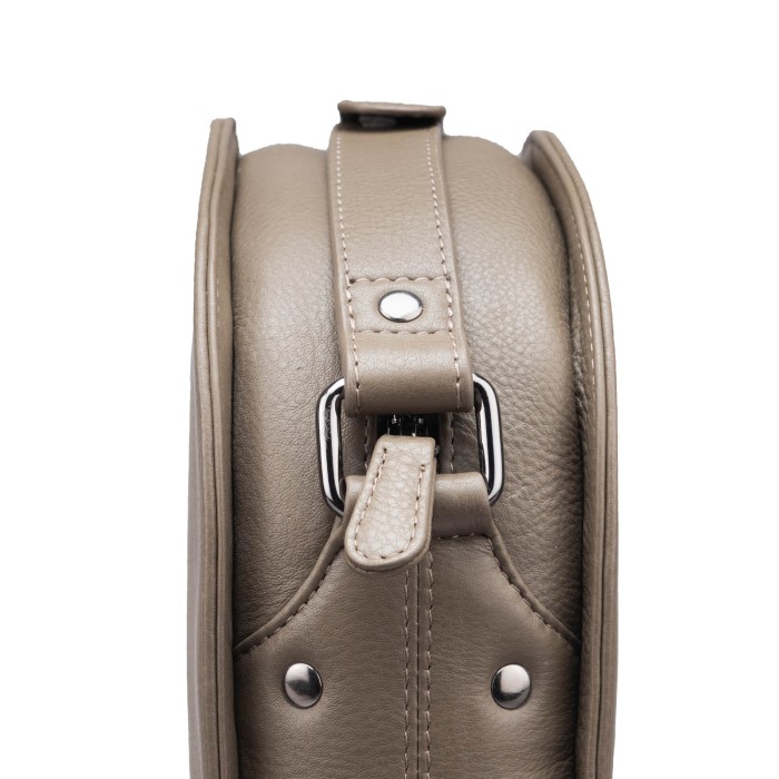 w620123-41-84 сумка женская по цене 19700 руб вид справа