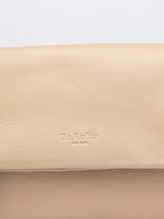 w620134-44-61 сумка женская повседневного стиля с лицевой стороны