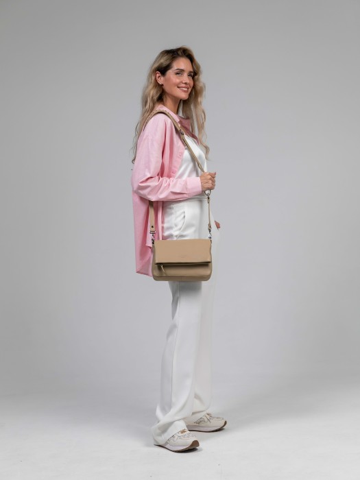 w620134-44-61 женская сумка для взрослого возраста с изнаночной стороны