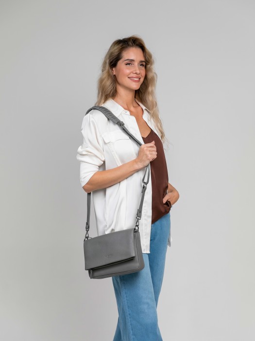 w620134-44-77 женская сумка для взрослого возраста с изнаночной стороны