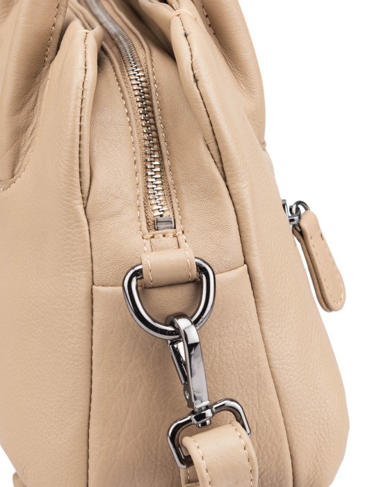 w620135-44-61 сумка женская из кожи спереди