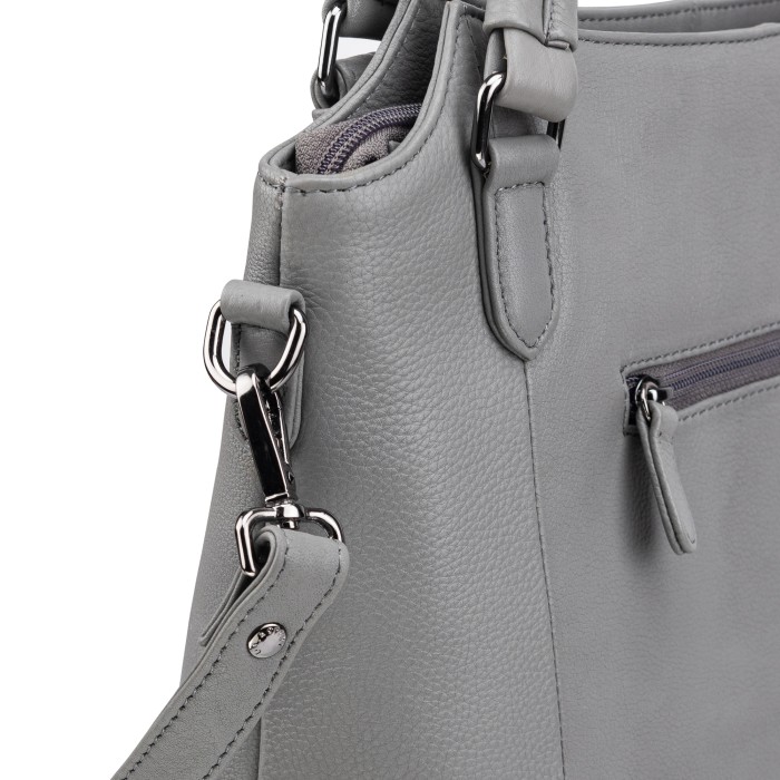 Товар серого цвета с внутренней стороны