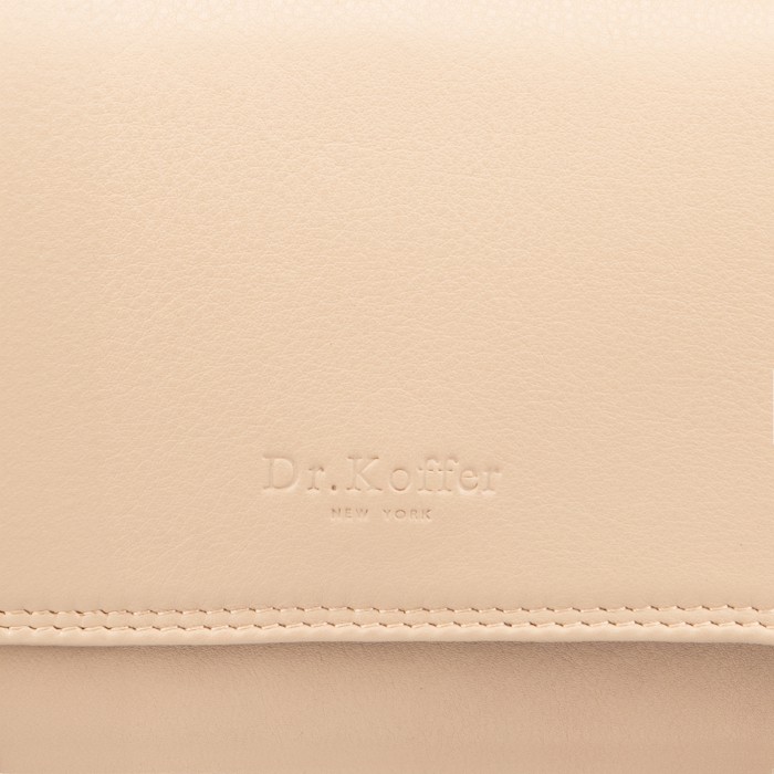 w620139-44-61 сумка женская из кожи спереди