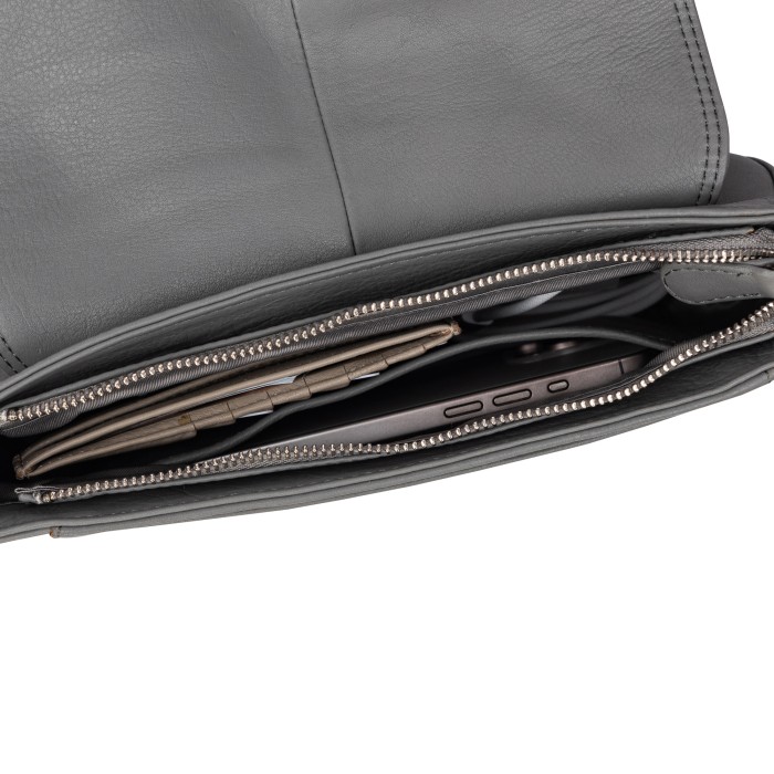 w620139-44-77 сумка женская по цене 17300 руб вид справа