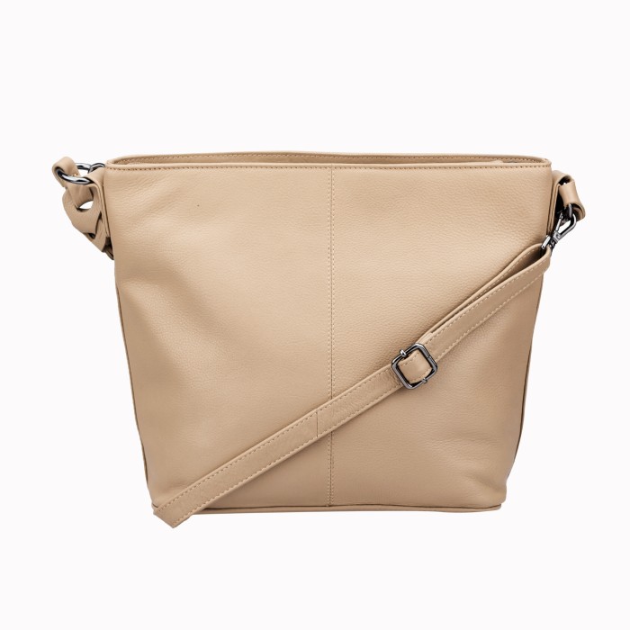 w620140-44-61 сумка женская по цене 23800 руб вид справа