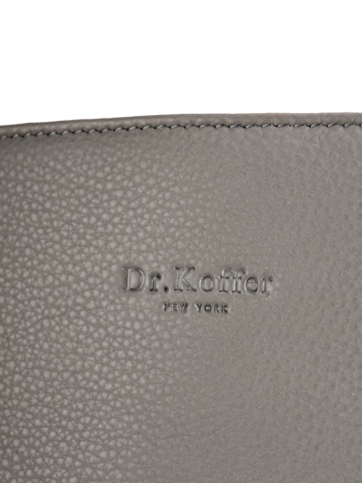 Товар серого цвета с внутренней стороны