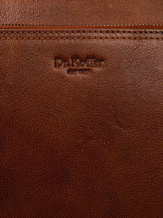 w620141-133-05 сумка женская универсального стиля с лицевой стороны