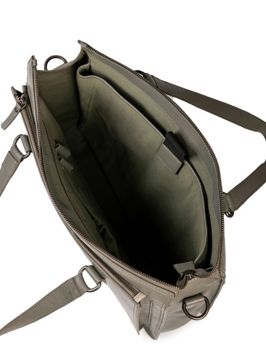 Товар серого цвета с внутренней стороны