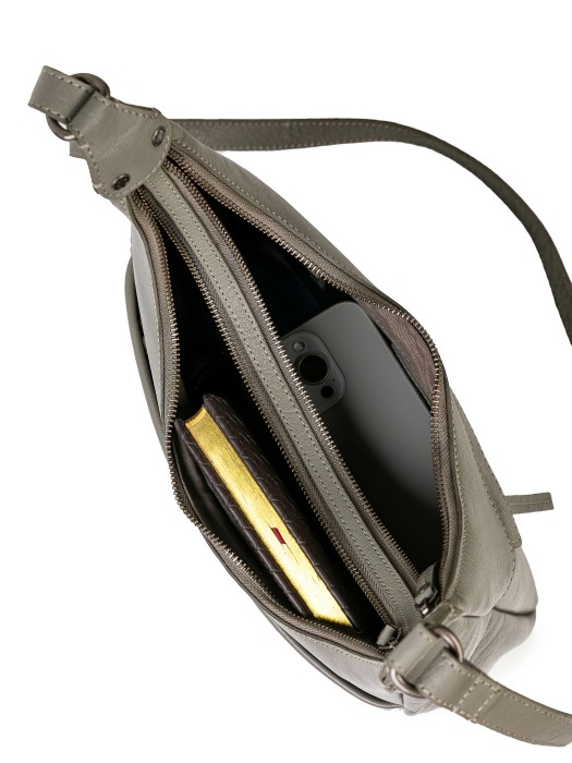 w620147-133-77 сумка женская из кожи спереди