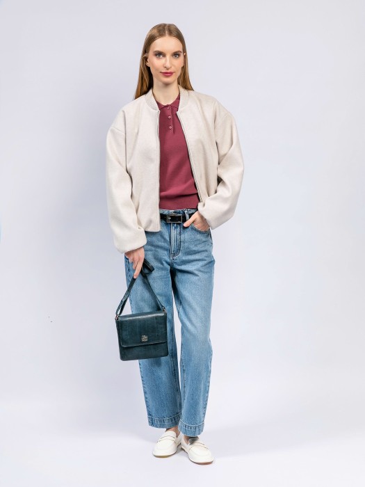 Продукция для женщин фото