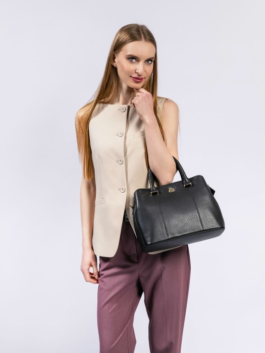 Продукция для женщин фото