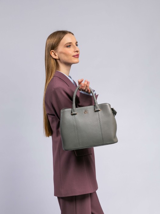 Продукция для женщин фото