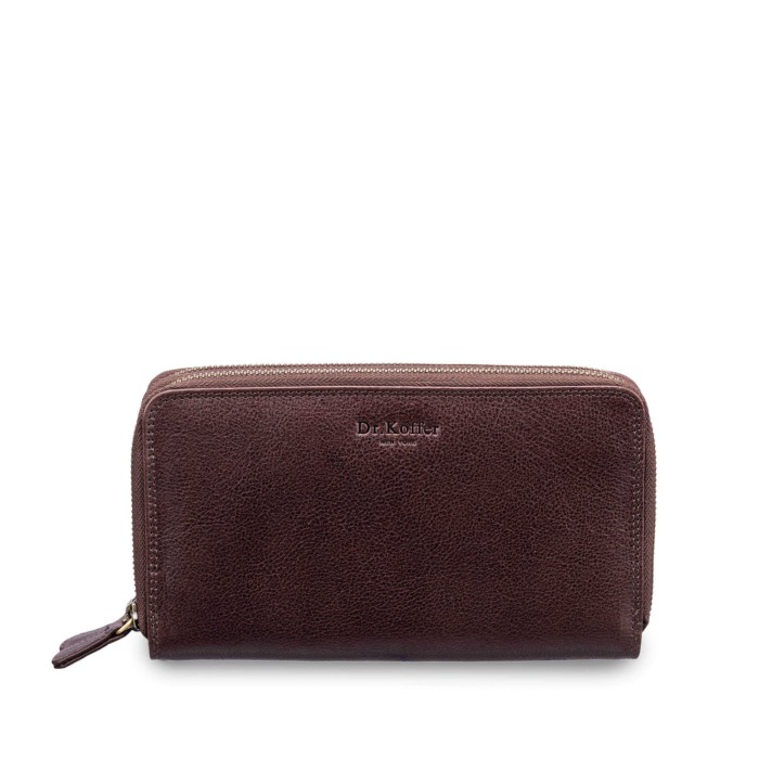 Товар коричневого цвета с внутренней стороны