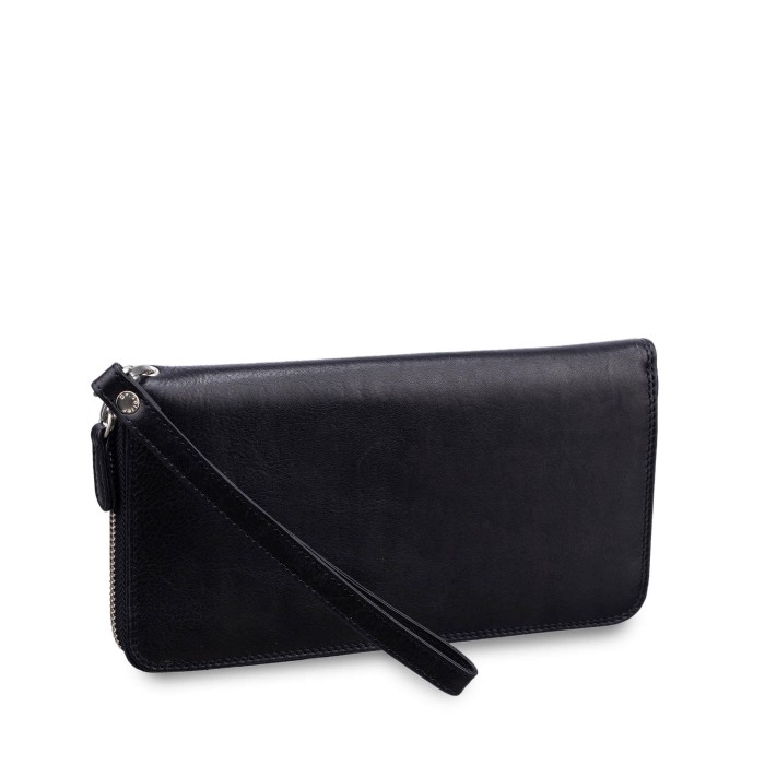 Товар черного цвета с внутренней стороны