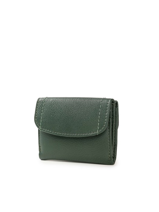 Товар зеленого цвета с внутренней стороны